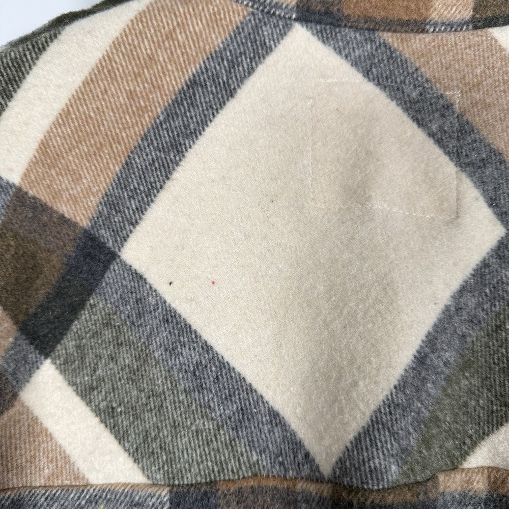 ALTAR'D STATE Plaid Flannel Button Up Shacket Size Small Green Tan - Picture 6 of 7